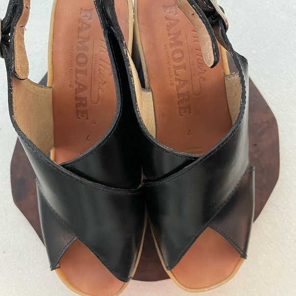 Famolare wedge heel sandal, size 7, like new condition! Black leather upper. - Picture 2 of 4
